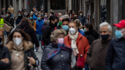 Pandemia përkeqëson problemin e diskriminimit në moshë
