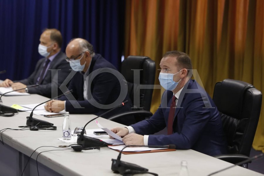 Sot mblidhet Komiteti për vlerësim të situatës pandemike, pritet vendimi për pushimin pranveror dhe masat 
