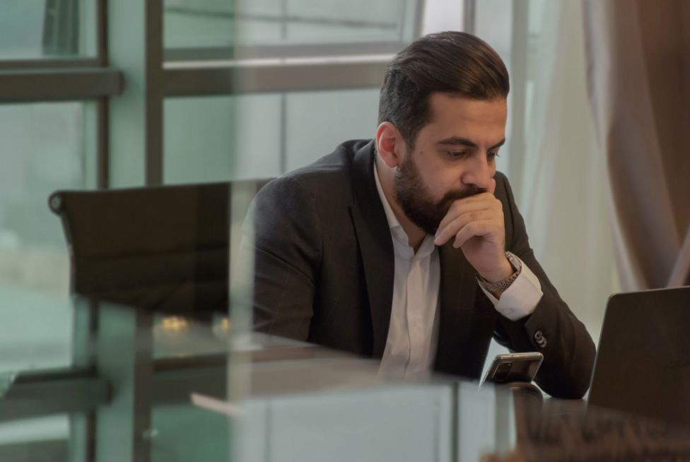 Blerësi i postimit të parë në Twitter e vlerëson si investim të mirë blerjen 2.9 milionë dollarë