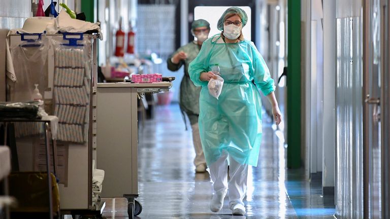 Italia shënon 460 viktima nga koronavirusi brenda 24 orëve të fundit