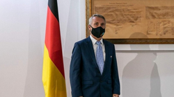 Ambasadori gjerman u kërkon deputetëve të shmangin zgjedhjet e reja në pandemi