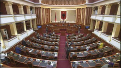 Partia Socialiste mbledh 47 nënshkrime për të shkarkuar Ilir Metën