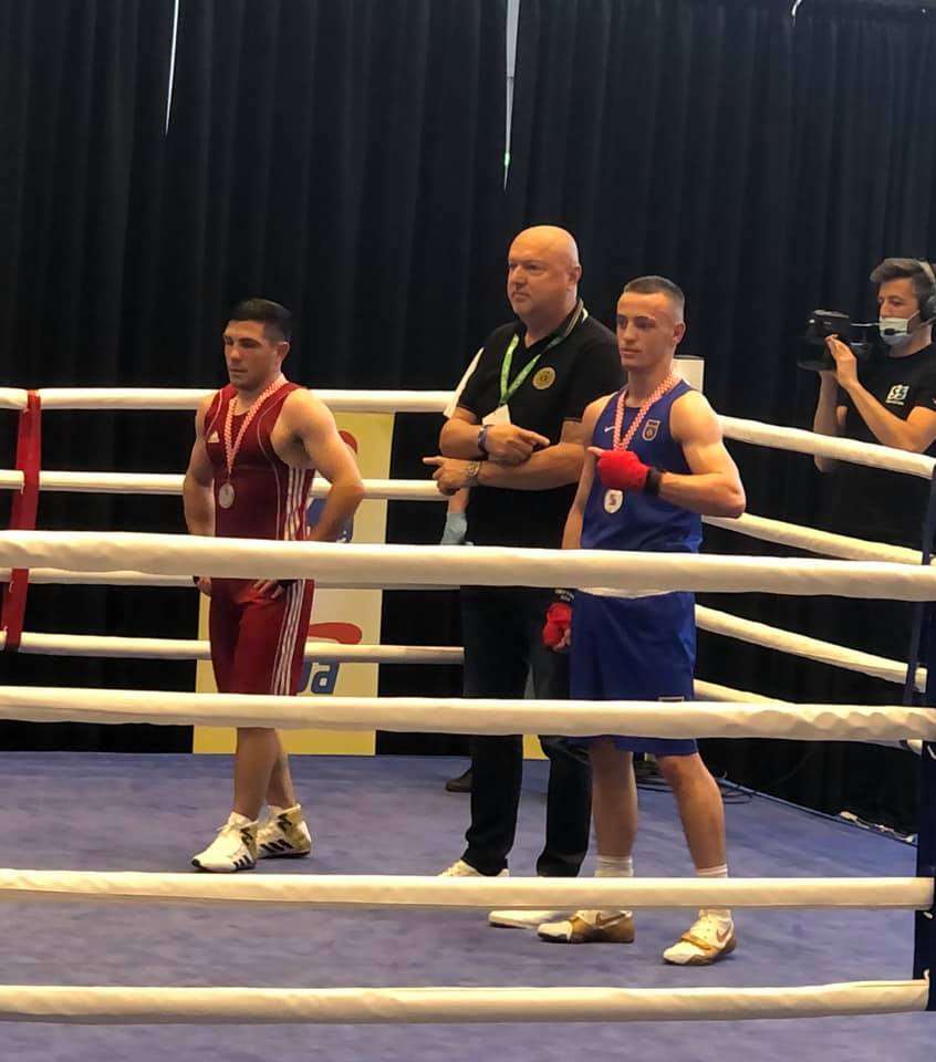 Edhe Shpëtim Bajoku kampion ballkanik