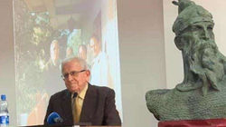 Vdiq Sadri Fetiu, shkencëtar i gjurmëve të pashlyeshme në albanologji