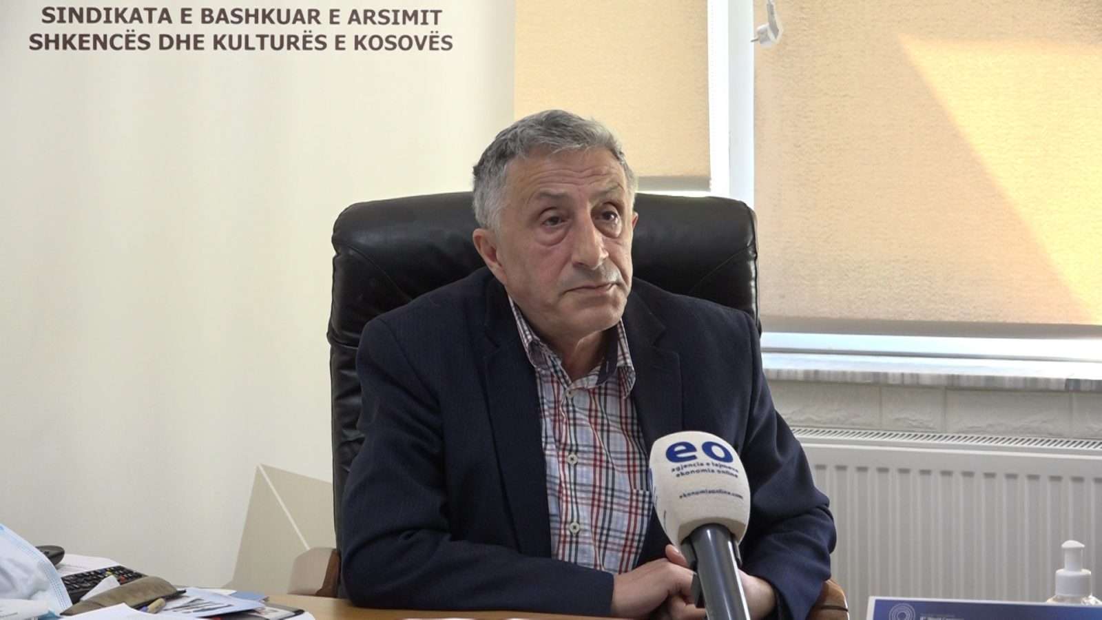Jasharaj paralajmëron padi ndaj dy ministrive: T’i marrin seriozisht kërkesat tona, greva opsion