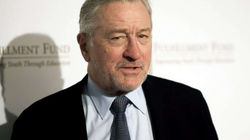 Robert De Niro lëndon këmbën gjatë xhirimeve të filmit më të ri