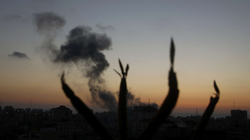 BE-ja e përçarë, Izraeli e Hamasi nuk i respektojnë thirrjet për armëpushim