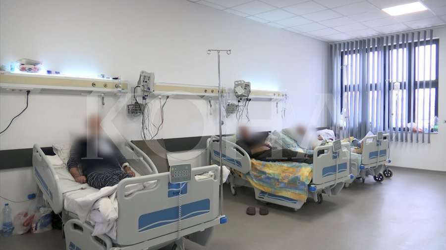 Bie numri i pacientëve me COVID-19, mbyllet “Klinika Infektive 2”