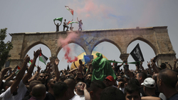 Palestinezët nisin festën e “fitores”, Izraeli kërcënon me përdorim të forcës 