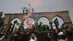 Palestinezët nisin festën e “fitores”, Izraeli kërcënon me përdorim të forcës
