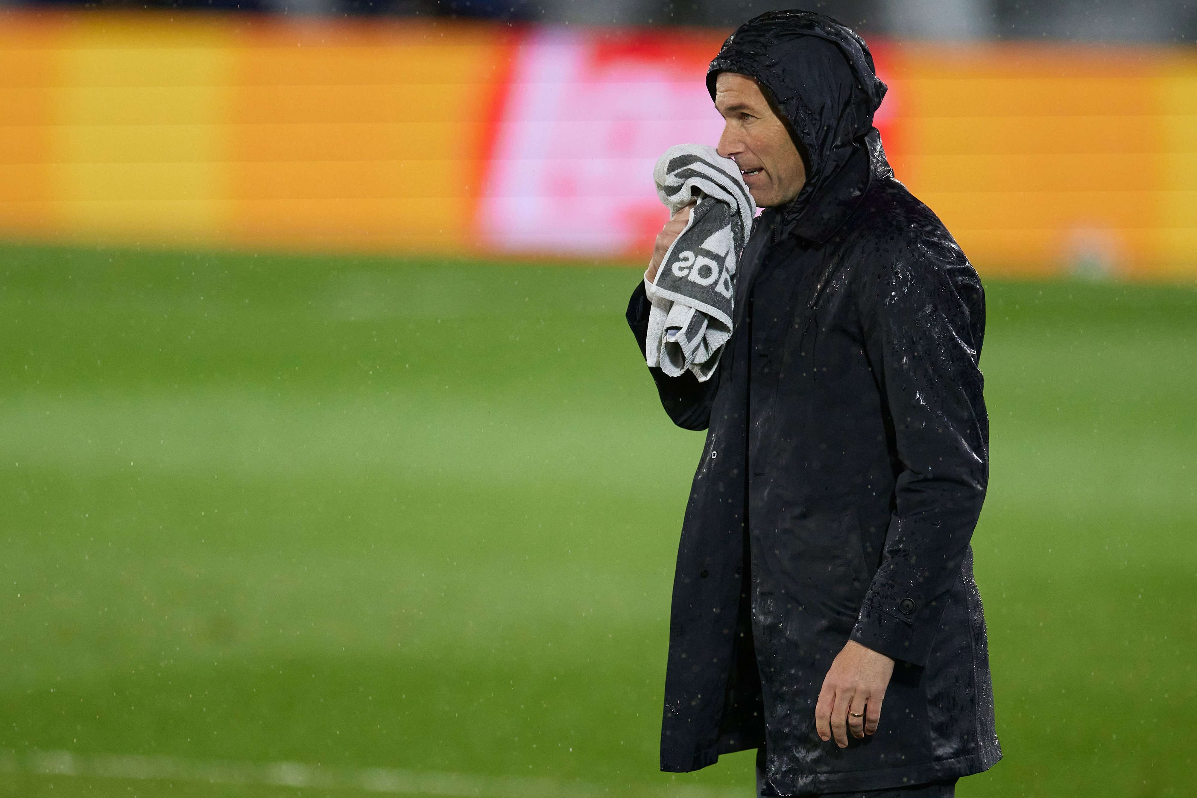 Zidane ende nuk ka vendosur për të ardhmen