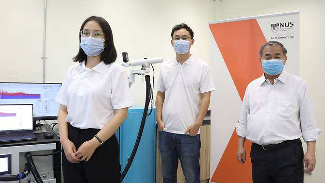 Singapori aprovon një test për COVID-19 me anë të frymës i cili jep rezultatin për një minutë
