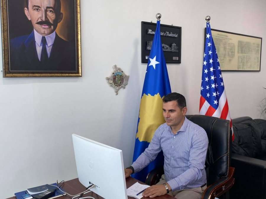 Xhaferi: Qeveria u vonua në sigurimin e vaksinës, interesimi i qytetarëve është shumë i madh