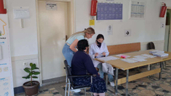 MSH-ja kërkon nga Peja të ketë gati një objekt për vaksinimin masiv