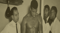 Fotografit më të vjetër në Ganë po i jetësohen veprat 75-vjeçare