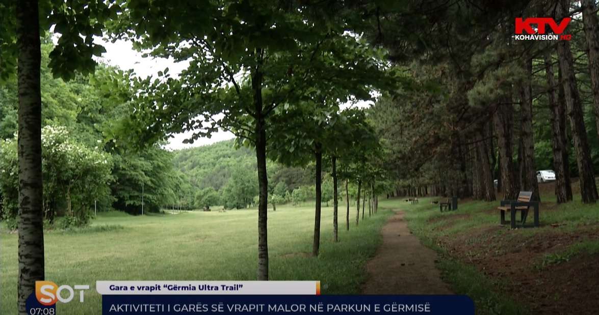 Aktiviteti i garës së vrapimit malor në parkun e Gërmisë