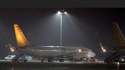 Një 51-vjeçar vdiq në aeroplanin që fluturoi për në Hamburg, askush se vërejti