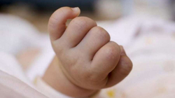 Prindërit ankohen për vonesa në shtesa të fëmijëve