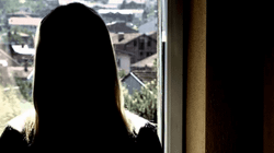 Një 15-vjeçare shkon për të lindur në spital, në Mitrovicën e Jugut