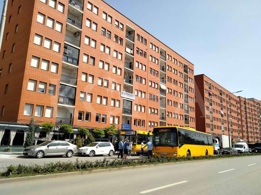 Defekt gjatë punimeve, “Rruga B”, e “Muharrem Fejza” mbesin pa ujë