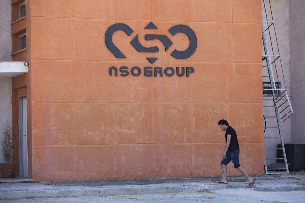 Hakohen telefonat e 6 aktivistëve palestinezë të të drejtave të njeriut