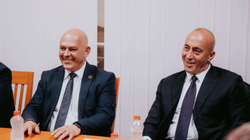 Kronikë zgjedhore \ Latifi në Rahovec premton 300 euro për gratë që lindin fëmijë