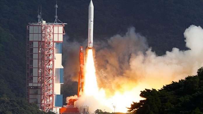 Japonia lëshon në hapësirë raketën “Epsilon-5” me nëntë satelitë