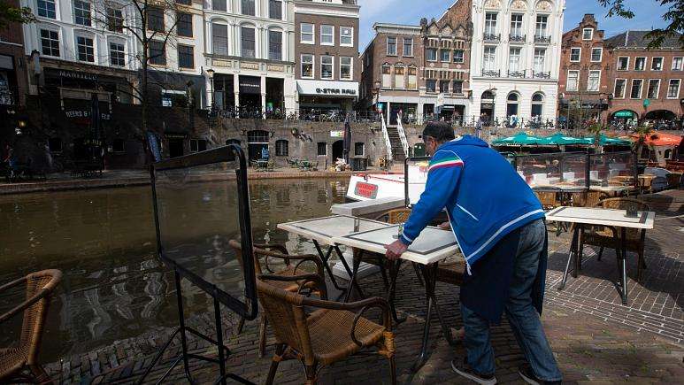 Holanda vendos masa mbyllëse për shkak të rritjes së rasteve me COVID-19