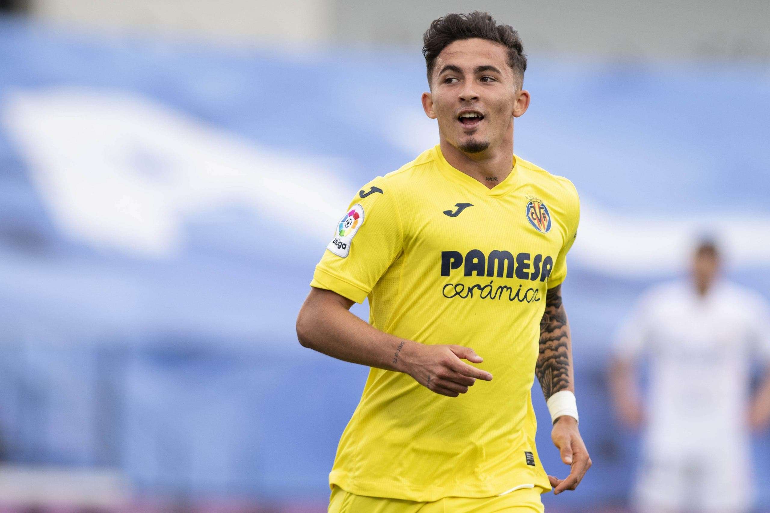 Pino mbetet te Villarreali deri në vitin 2027 