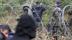 Kriza në kufirin polako-bjellorus, mijëra migrantë mbesin të bllokuar