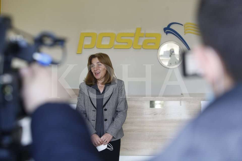 Bien të hyrat e postës për dy milionë euro, ende i vështirë sigurimi i pagave për punonjësit