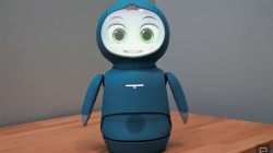Roboti i krijuar për t’u bërë shoqëri fëmijëve