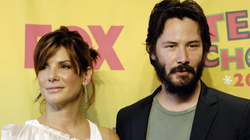 Sandra Bullock mirënjohëse që nuk ka pasur lidhje romantike me Keanu Reevesin