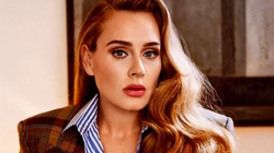 Adele fitoi mbi 30 milionë euro brenda një viti