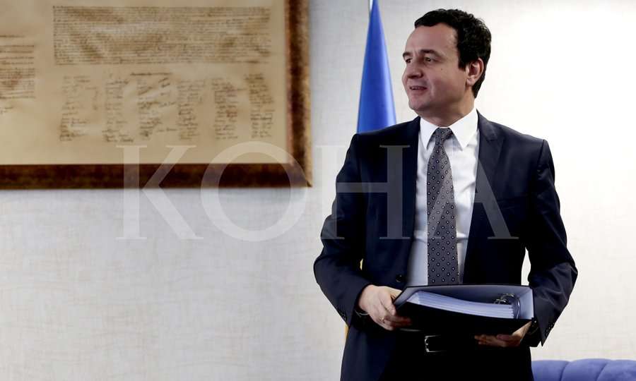 Kurti mirëpret emërimin e Stuart Peach si i dërguar i posaçëm i Britanisë për Ballkanin Perëndimor