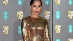 Zoe Kravitz e quan shkurorëzimin “të hidhur dhe të bukur”