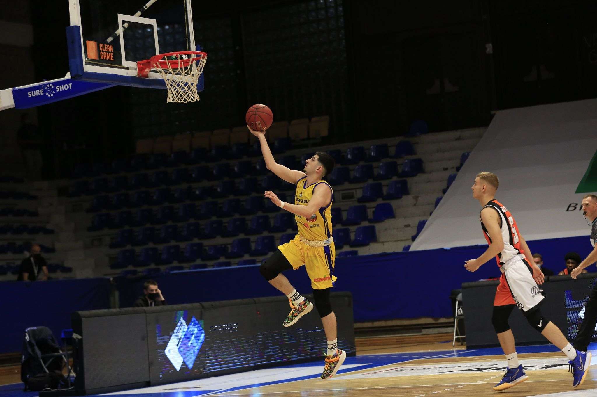 Basketboll, kampioni në kërkim të fitores së parë 