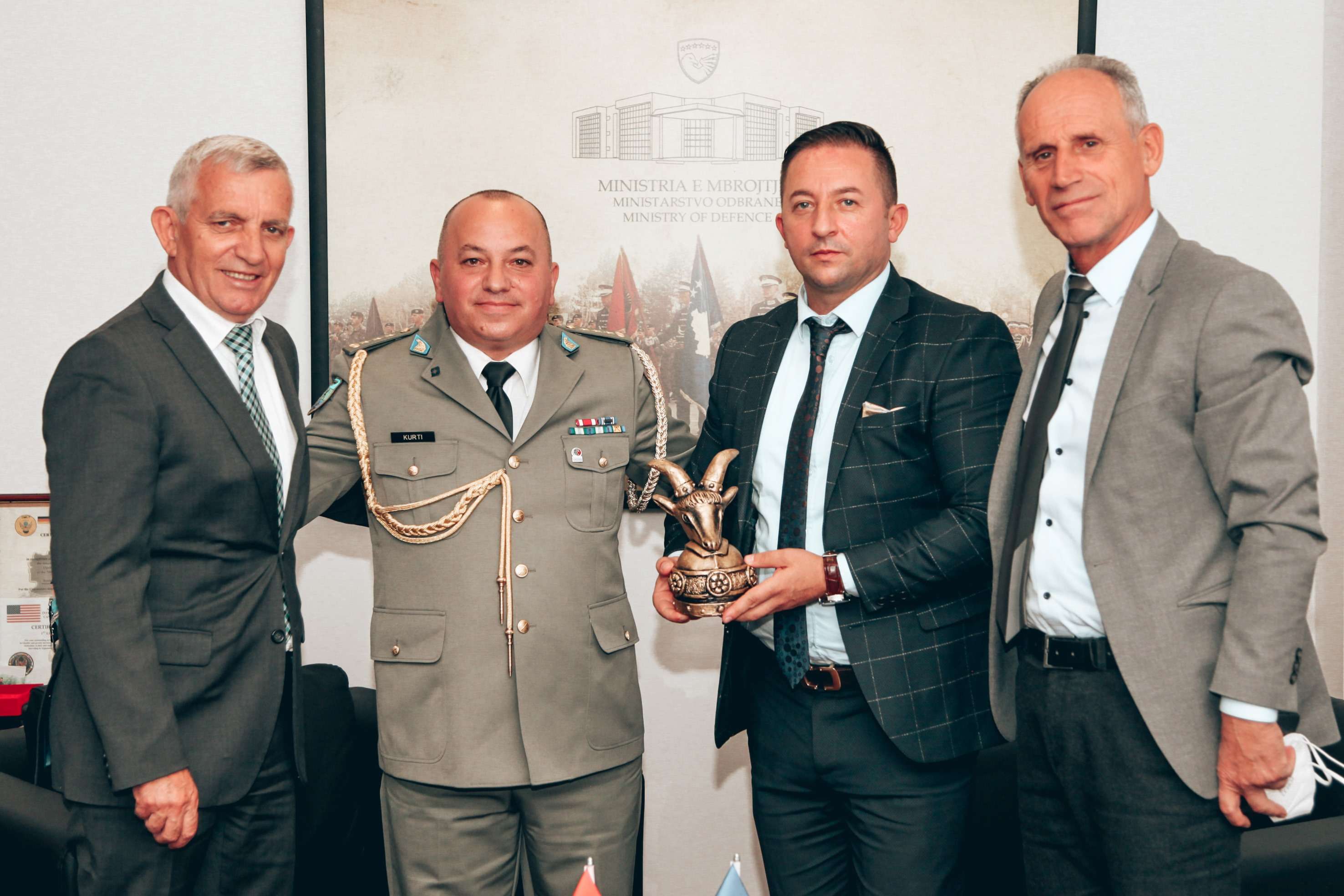 Mehaj e Minxhozi zotohen për thellim të bashkëpunimit Kosovë-Shqipëri