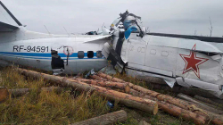 Aeroplani që po barte parashutistë përplaset në Rusi, dyshohet për 16 të vdekur