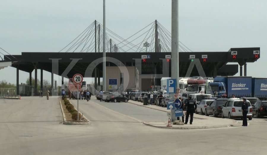 Pritje deri në 4 orë e 20 minuta në Merdar për të hyrë në Kosovë