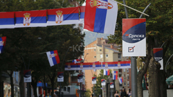 Serbia mobilizon votuesit e zhvendosur, i sjell fizikisht për të votuar