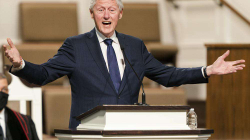Bill Clintoni u hospitalizua për shkak të një infeksioni urologjik
