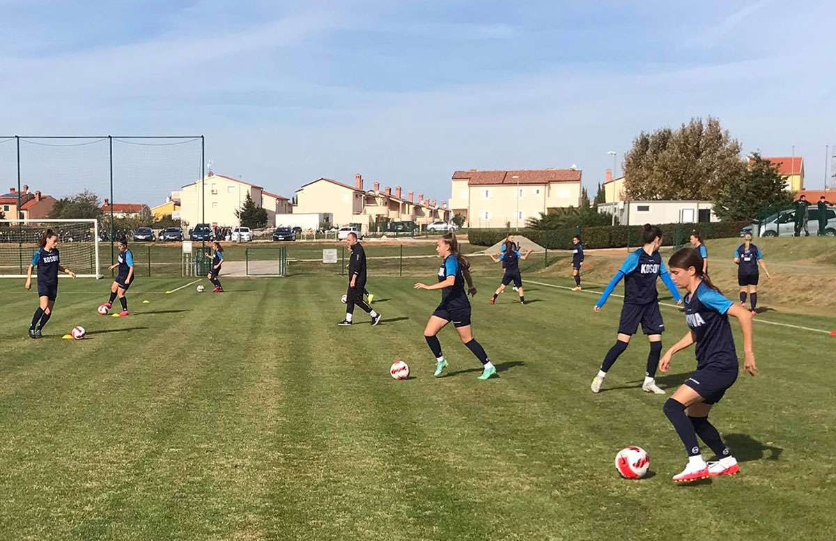 Futbollistet e Kosovës U19 startojnë me fitore në kualifikimet për “Euro 2022” 