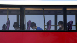 Për banorët e përgjumshëm të Hong Kongut ofrohet udhëtimi 5 orësh me autobus për të fjetur