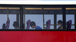 Për banorët e përgjumshëm të Hong Kongut ofrohet udhëtimi 5 orësh me autobus për të fjetur