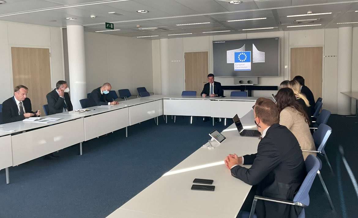 Sot takohen grupet teknike të Kosovës e Serbisë në Bruksel për çështjen e targave