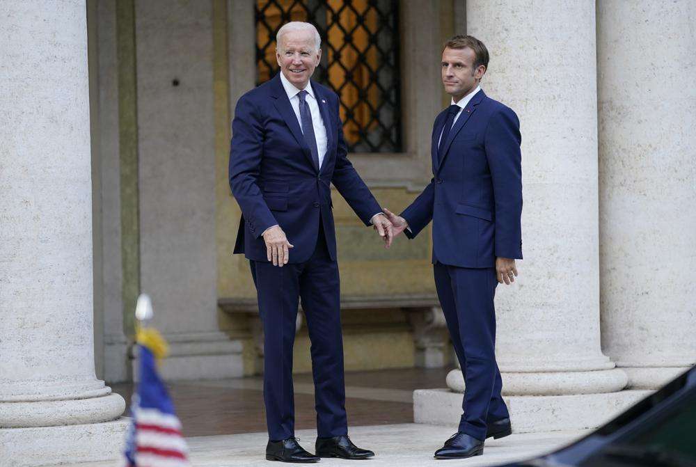 Bideni ia pranon Macronit: SHBA-ja u tregua e “ngathët” me AUKUS-in