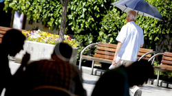 Temperatura të larta të mërkurën, rekomandohet shmangja e rrezeve të diellit