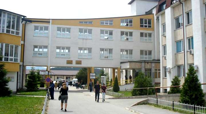 Në Spitalin e Gjakovës po trajtohen 86 pacientë me COVID-19