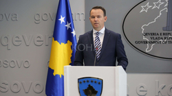 Peci: Ministrinë e kam gjetur me 40 milionë euro borxhe